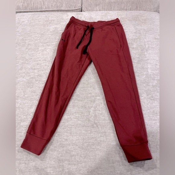 Under armour rust colored joggers - Picture 1 of 5